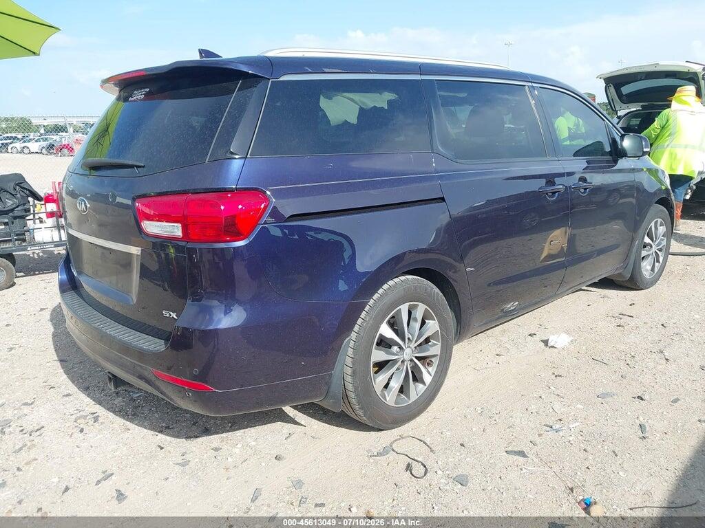 KNDMC5C17J6376509 2018 KIA SEDONA photo no. 4