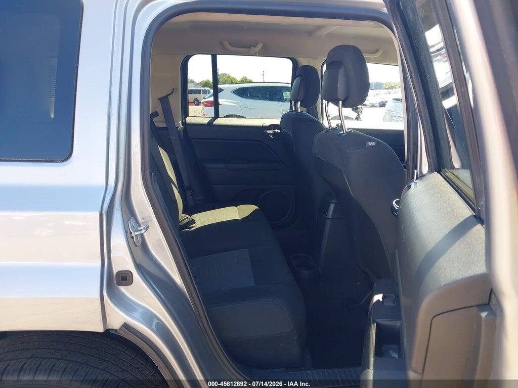 1C4NJRFB8HD159143 2017 JEEP PATRIOT photo no. 8