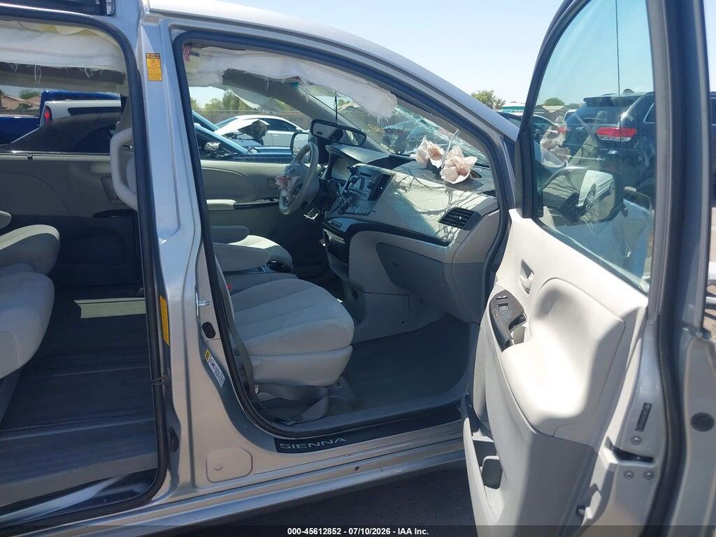 5TDKK3DC8ES409716 2014 TOYOTA SIENNA photo no. 5