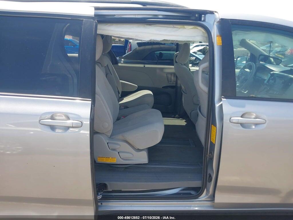 5TDKK3DC8ES409716 2014 TOYOTA SIENNA photo no. 8