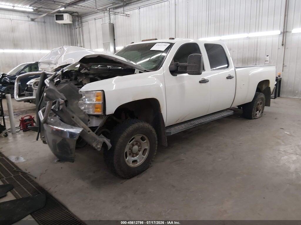 1GC1KVCGXDF155517 2013 CHEVROLET SILVERADO 2500HD photo no. 2
