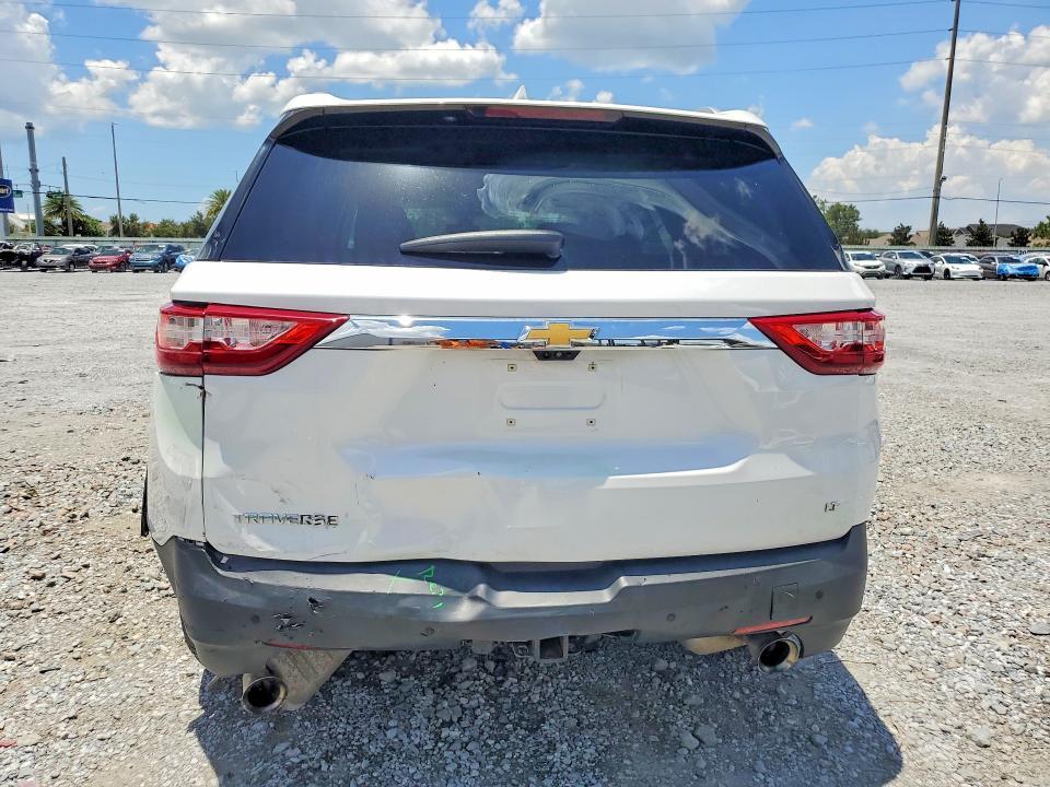 2018 CHEVROLET TRAVERSE LT — Фото 6 из 13