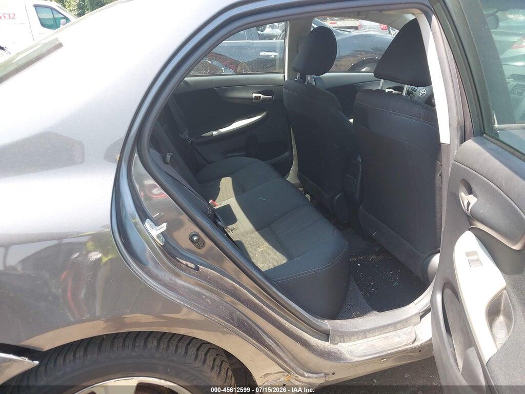 2T1BU4EE0CC905826 2012 TOYOTA COROLLA photo no. 8