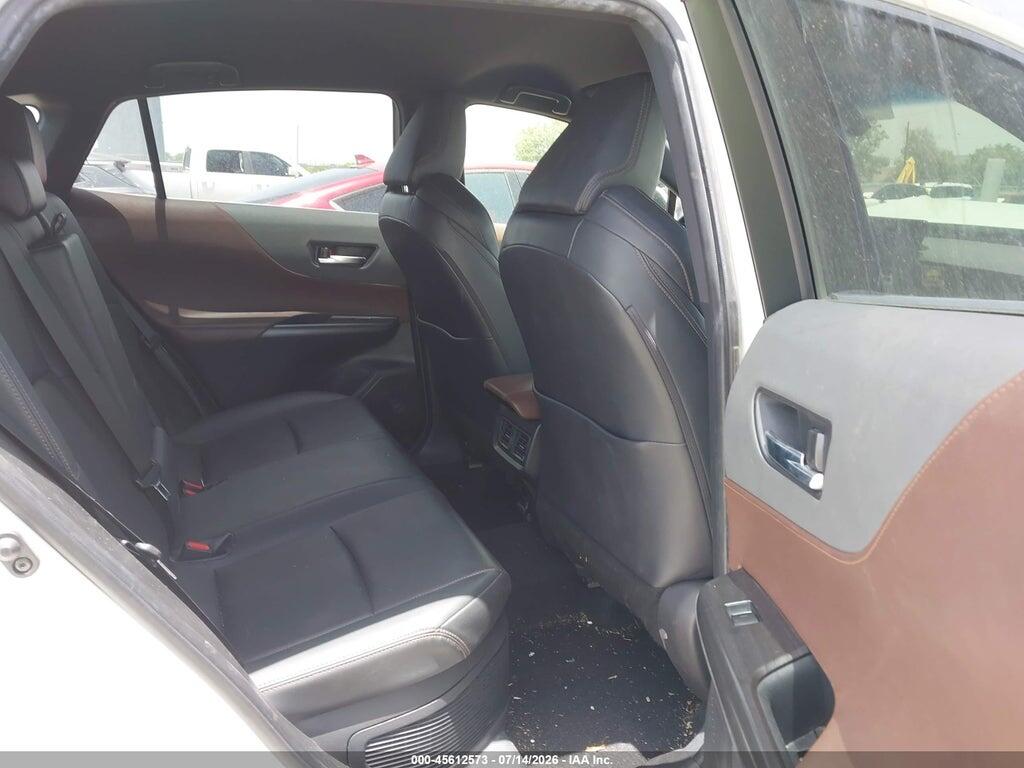 JTEAAAAHXMJ048077 2021 TOYOTA VENZA photo no. 8