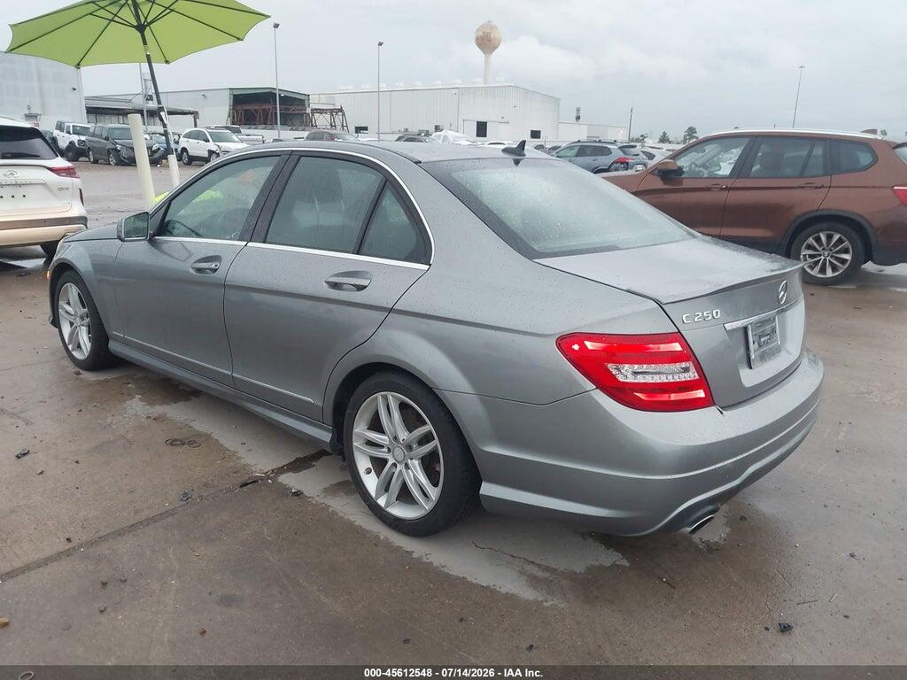 WDDGF4HB9EA957678 2014 MERCEDES-BENZ C 250 photo no. 3