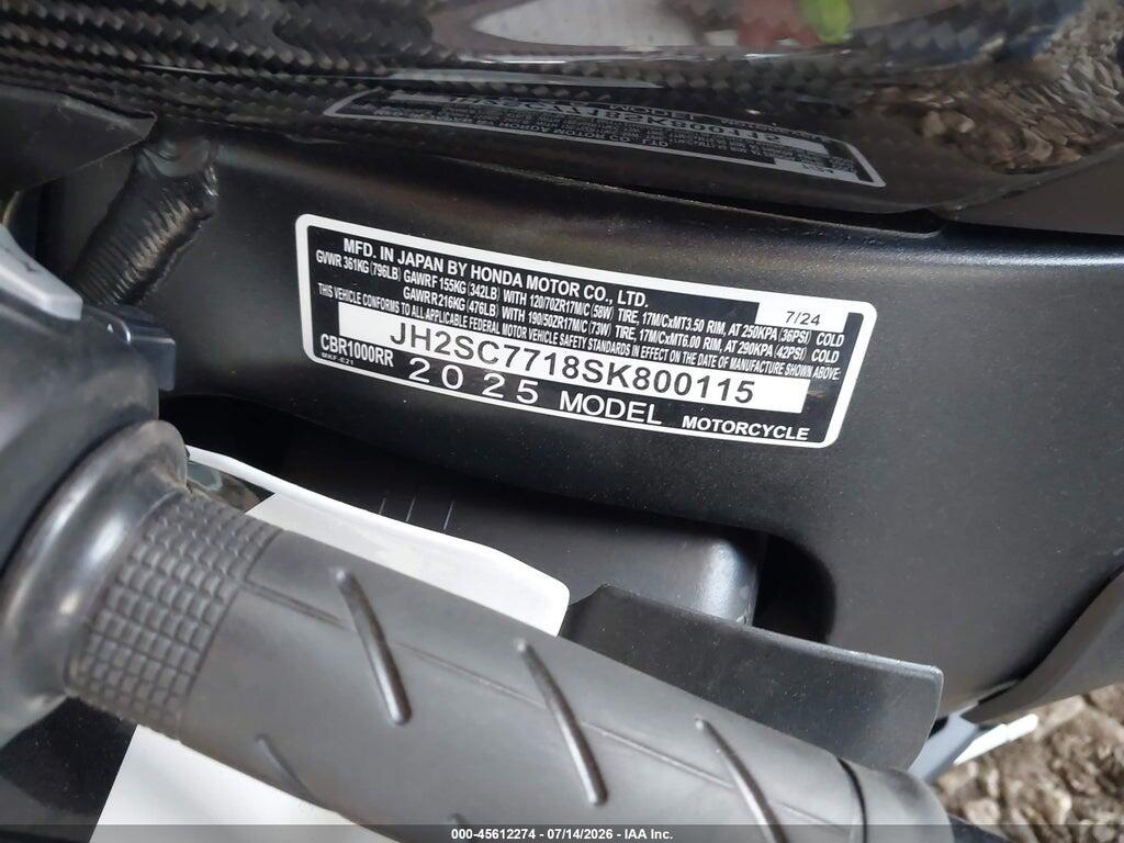 JH2SC7718SK800115 2025 HONDA CBR1000 photo no. 10