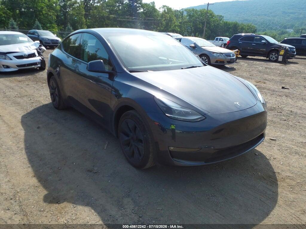 7SAYGAEE4RF108681 2024 TESLA MODEL Y photo no. 1