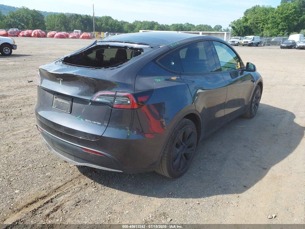 7SAYGAEE4RF108681 2024 TESLA MODEL Y photo no. 4