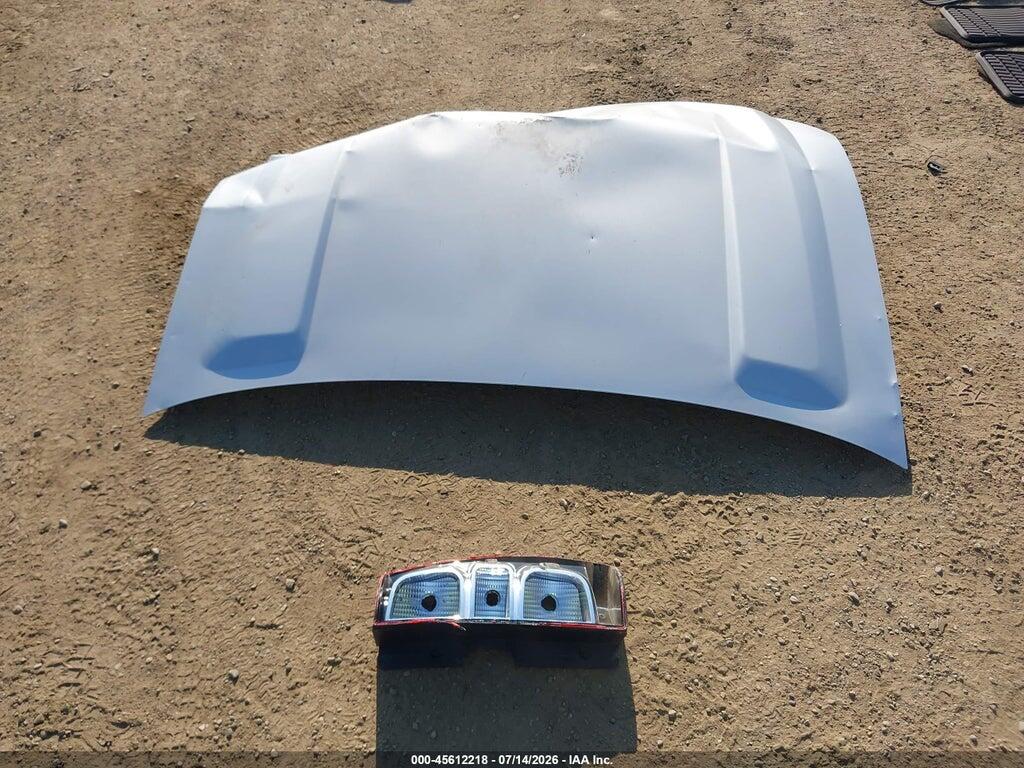 1GNSCAE05BR360837 2011 CHEVROLET TAHOE photo no. 10