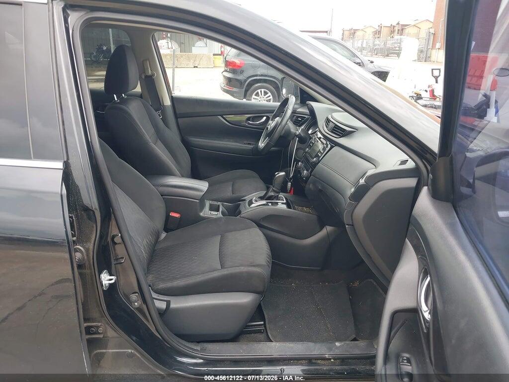 KNMAT2MT7HP606779 2017 NISSAN ROGUE photo no. 5