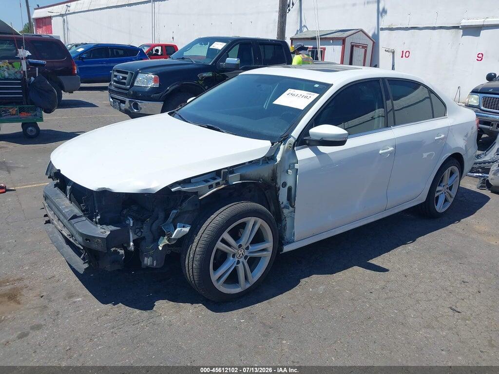 3VWLA7AJ2FM205669 2015 VOLKSWAGEN JETTA photo no. 2