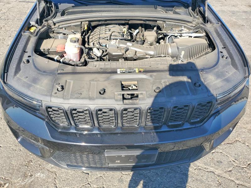 2025 JEEP GRAND CHEROKEE LAREDO — Фото 12 из 13