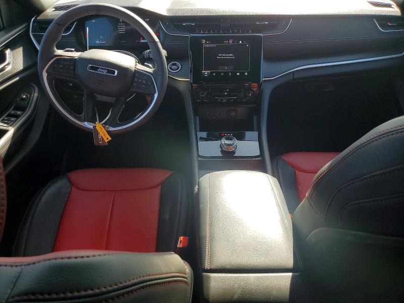 2025 JEEP GRAND CHEROKEE LAREDO — Фото 8 из 13