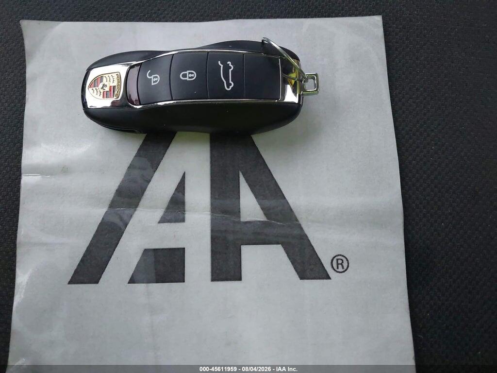 WP1AA2A22GLA04846 2016 PORSCHE CAYENNE photo no. 11