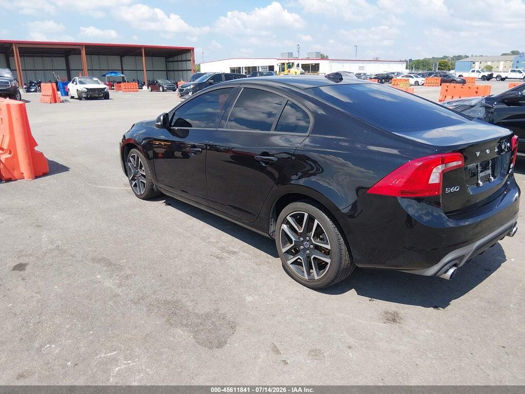 YV140MTL7J2462666 2018 VOLVO S60 photo no. 3