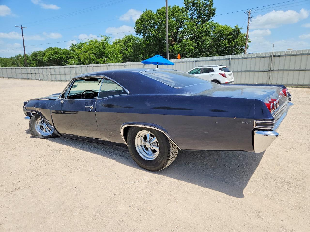 1965 CHEVROLET IMPALA  SS — Фото 2 из 12
