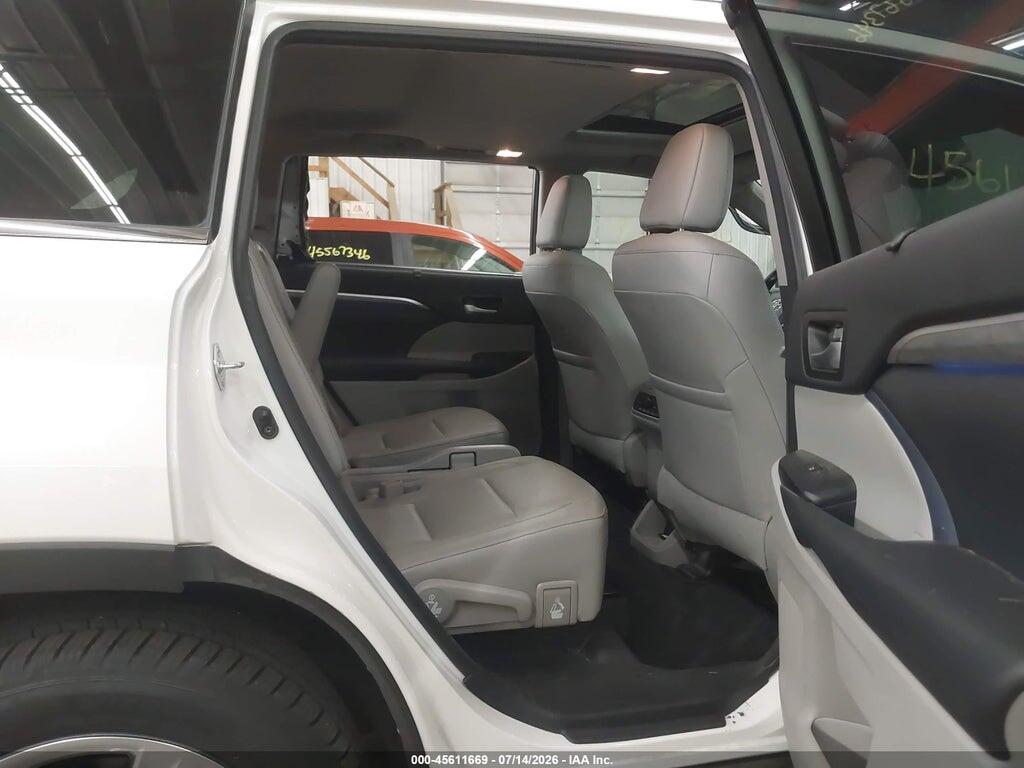 5TDDZRFH6HS420167 2017 TOYOTA HIGHLANDER photo no. 8