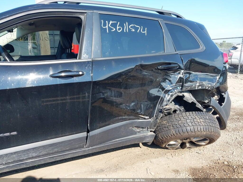 1C4PJMBS0HW651171 2017 JEEP CHEROKEE photo no. 6