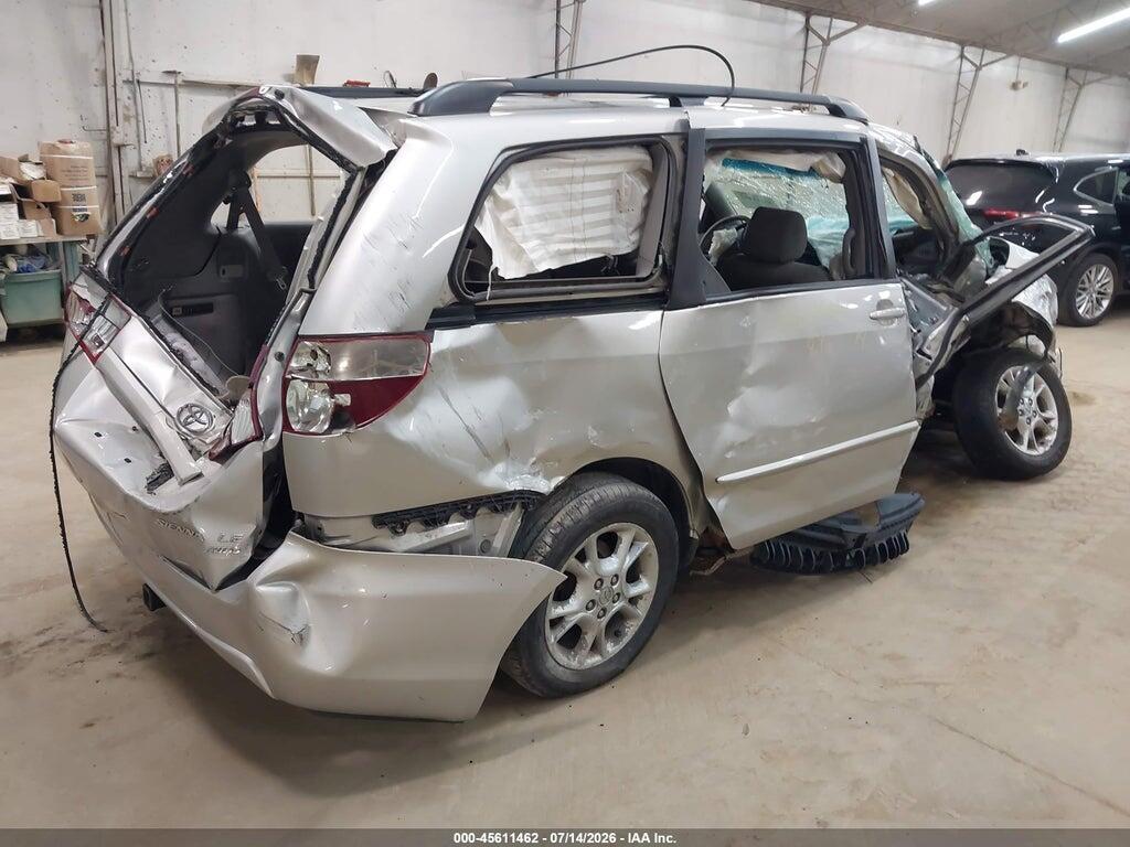 5TDBA23C84S005697 2004 TOYOTA SIENNA photo no. 4