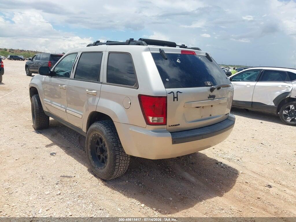1J4PR4GK4AC120381 2010 JEEP GRAND CHEROKEE photo no. 3