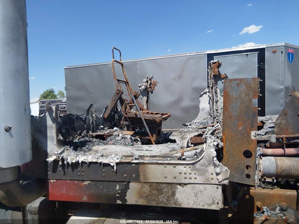 1NKWLTEX24J057419 2004 KENWORTH CONSTRUCTION photo no. 7