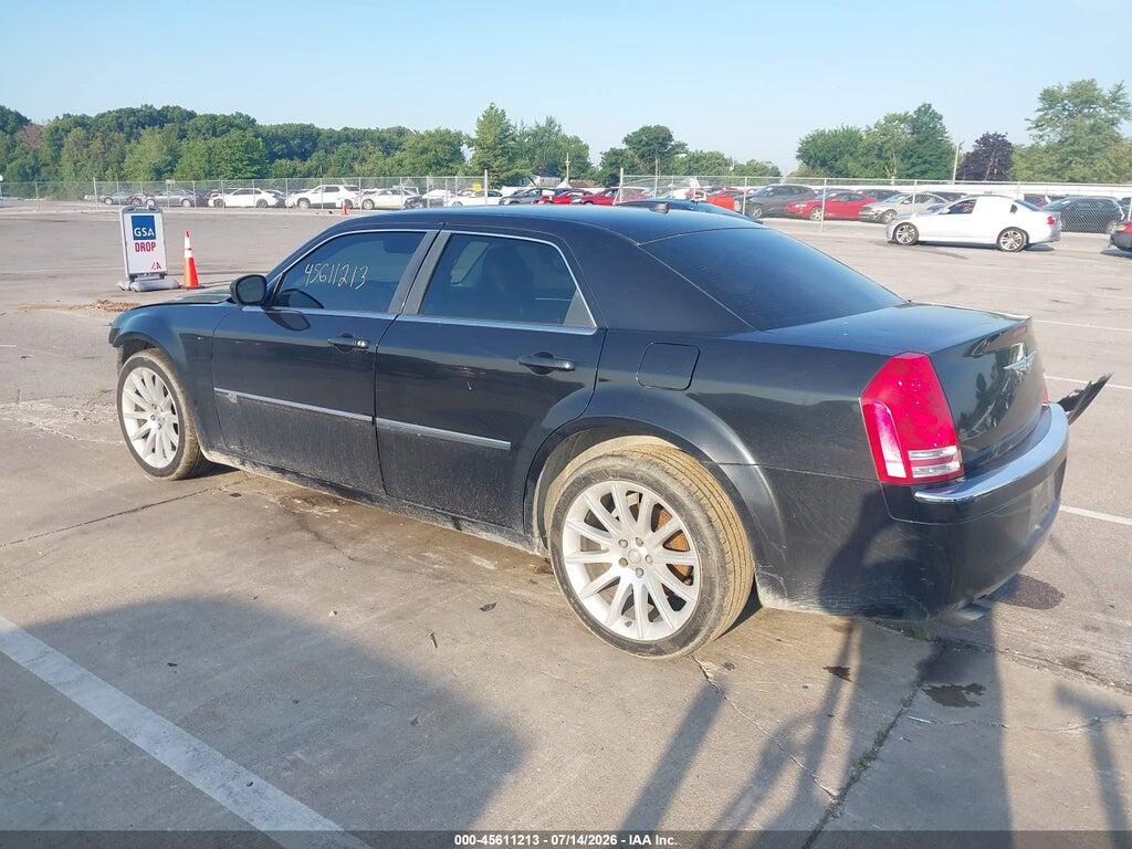 2C3LA63H48H120104 2008 CHRYSLER 300C photo no. 3