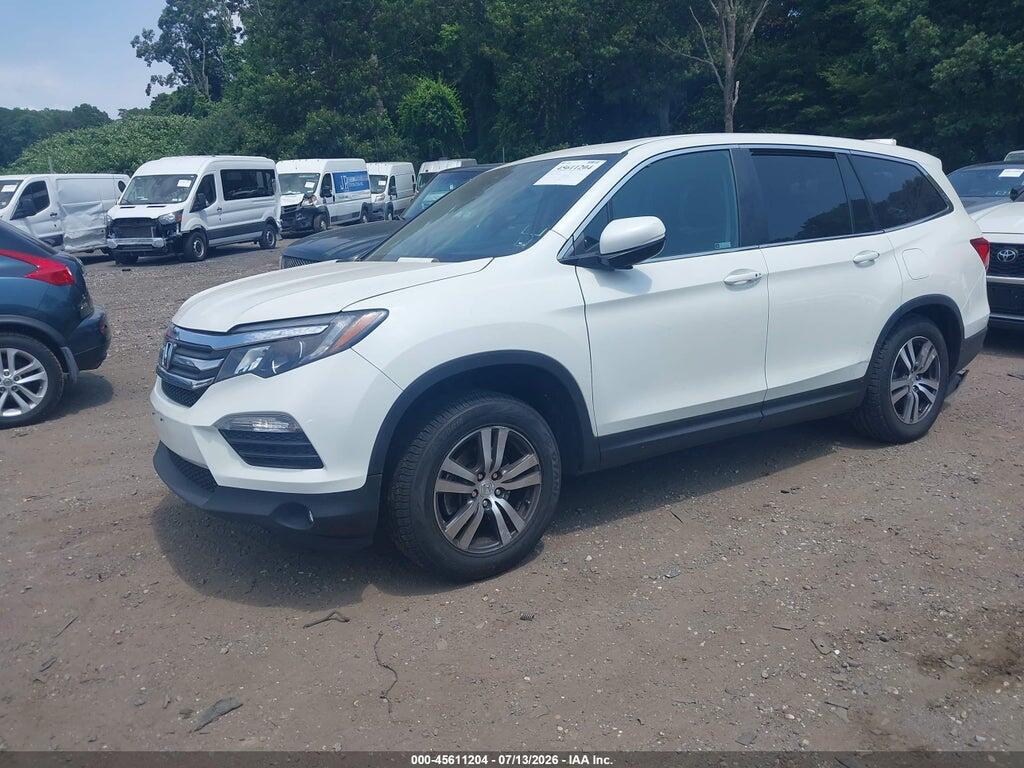 5FNYF6H72JB063318 2018 HONDA PILOT photo no. 2