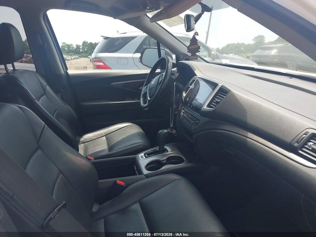 5FNYF6H72JB063318 2018 HONDA PILOT photo no. 5