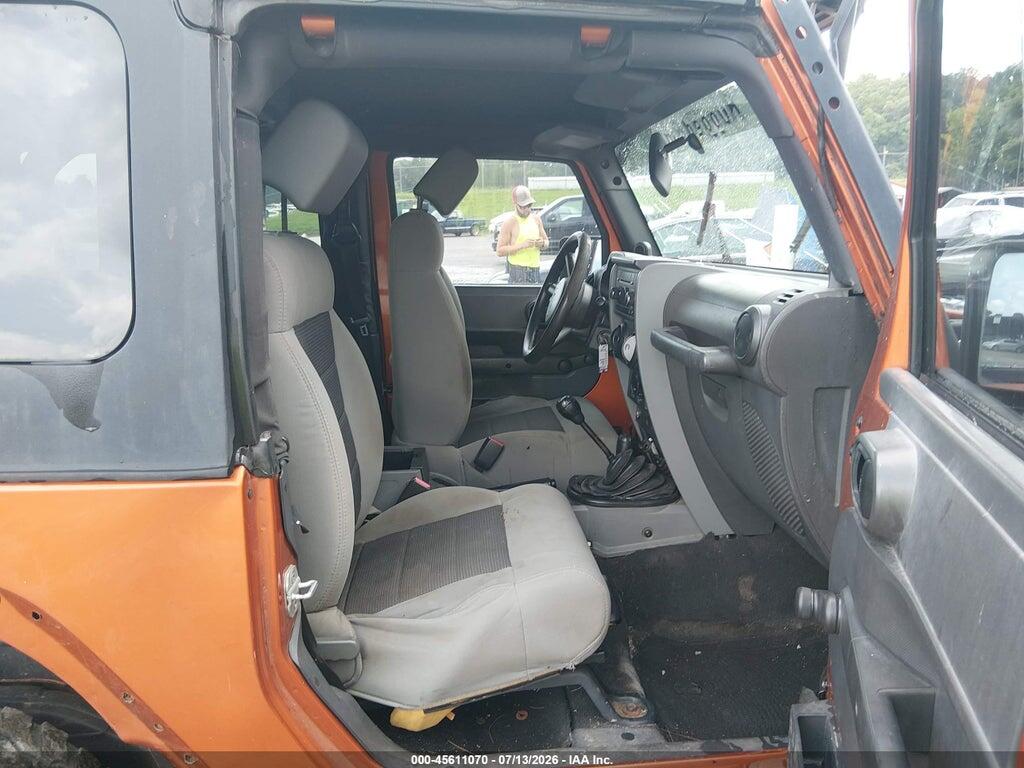 1J4AA2D1XAL211846 2010 JEEP WRANGLER photo no. 5