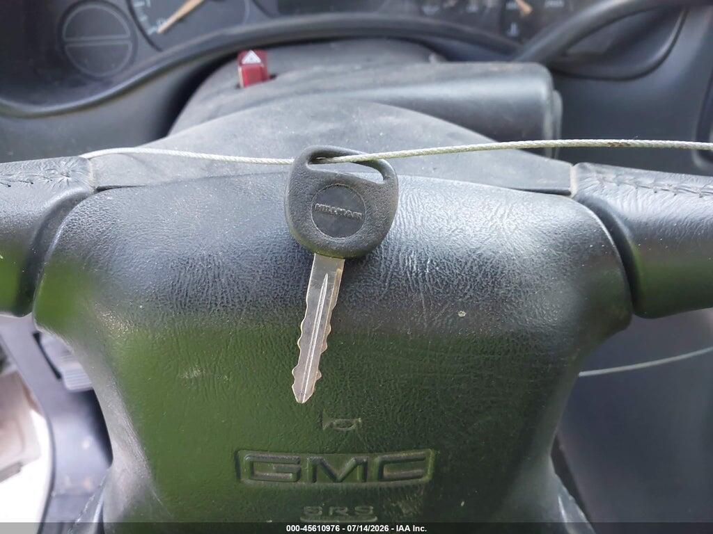 2GTEC19T621361689 2002 GMC SIERRA 1500 photo no. 11