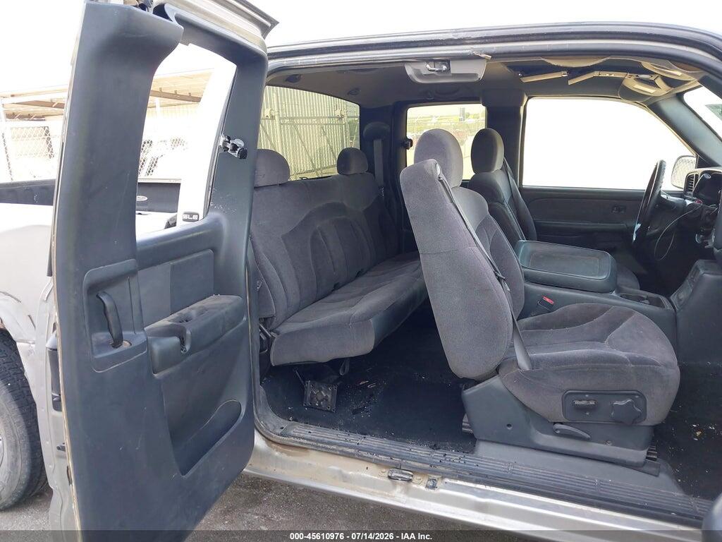 2GTEC19T621361689 2002 GMC SIERRA 1500 photo no. 8