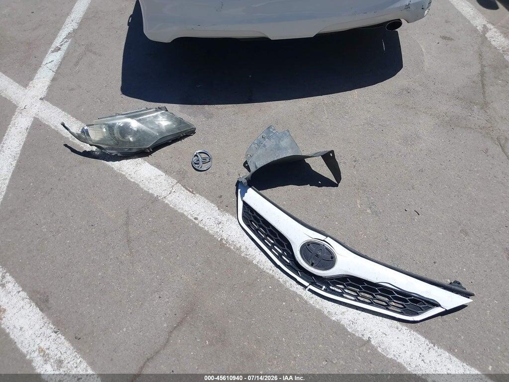 4T1BF1FK0CU544643 2012 TOYOTA CAMRY photo no. 12