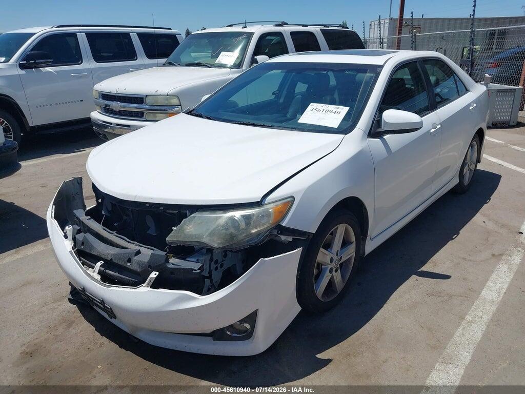 4T1BF1FK0CU544643 2012 TOYOTA CAMRY photo no. 2