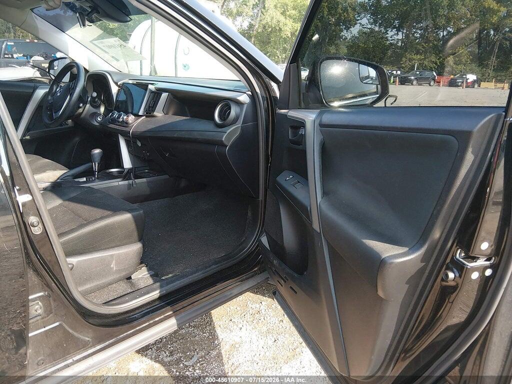 2T3BFREVXHW633497 2017 TOYOTA RAV4 photo no. 5