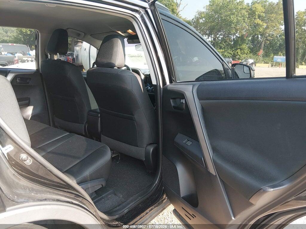 2T3BFREVXHW633497 2017 TOYOTA RAV4 photo no. 8