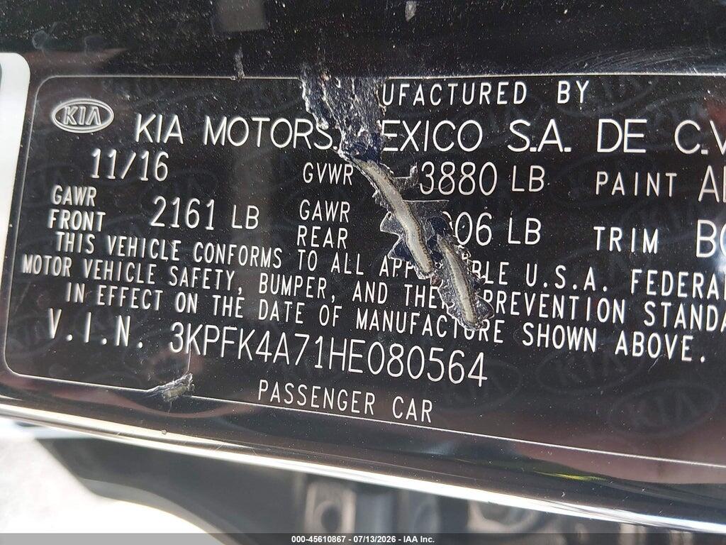 3KPFK4A71HE080564 2017 KIA FORTE photo no. 9