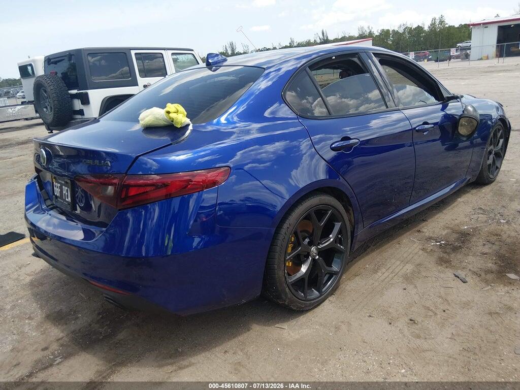 ZARFAMAN7L7635047 2020 ALFA ROMEO GIULIA photo no. 4