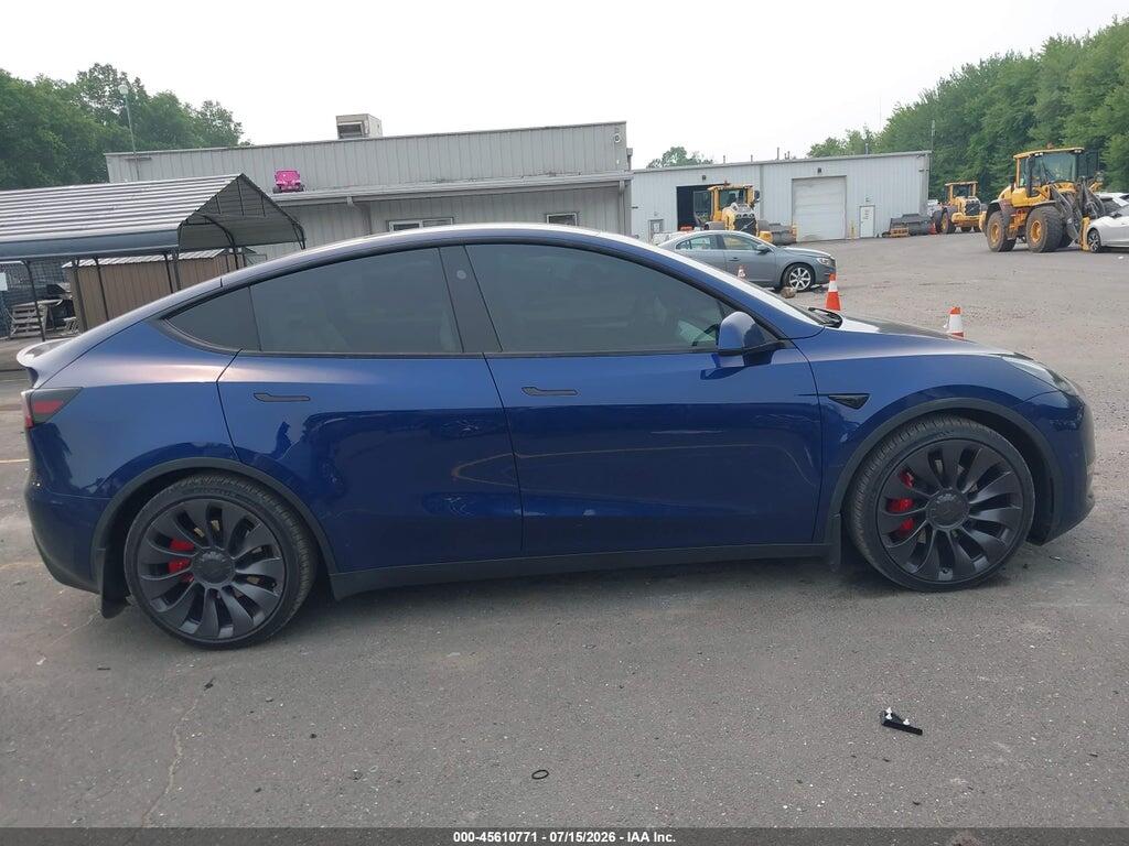 7SAYGDEFXRF026156 2024 TESLA MODEL Y photo no. 12