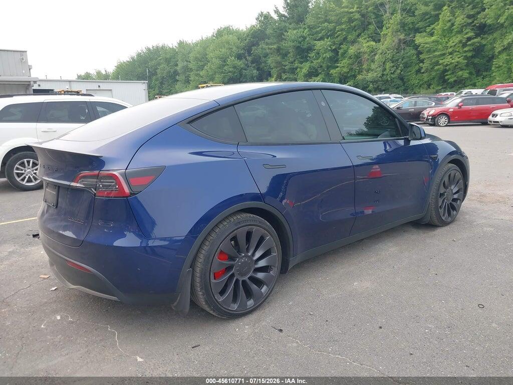 7SAYGDEFXRF026156 2024 TESLA MODEL Y photo no. 4