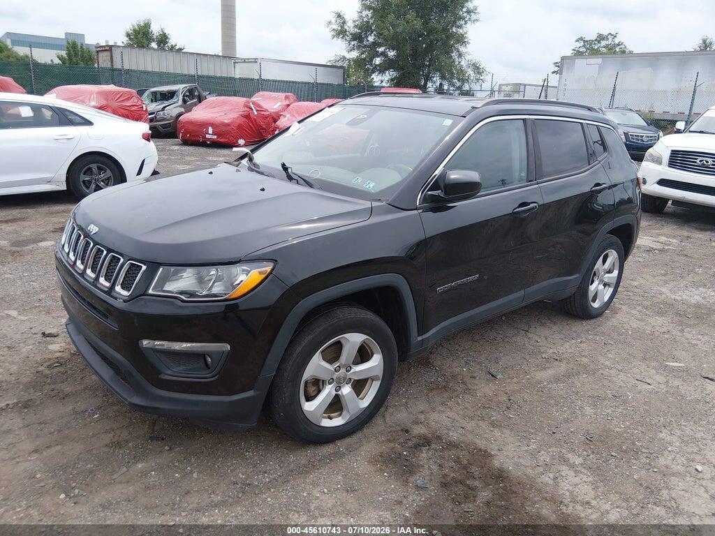 3C4NJDBB5HT693168 2017 JEEP COMPASS photo no. 2
