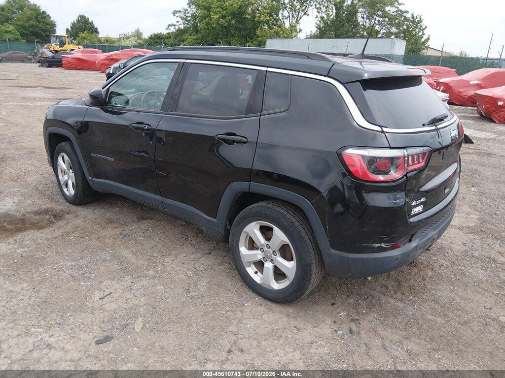 3C4NJDBB5HT693168 2017 JEEP COMPASS photo no. 3