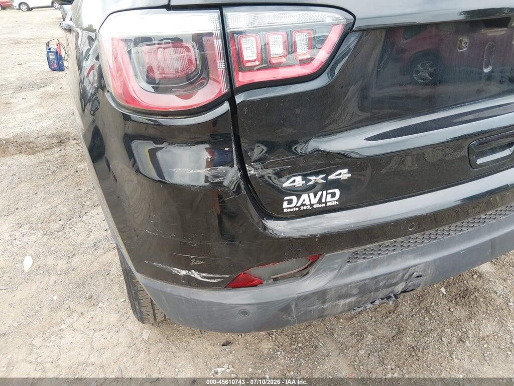 3C4NJDBB5HT693168 2017 JEEP COMPASS photo no. 6