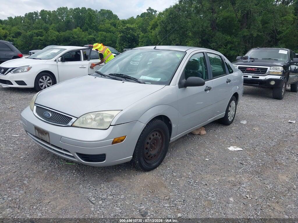 1FAFP34N35W198077 2005 FORD FOCUS photo no. 2