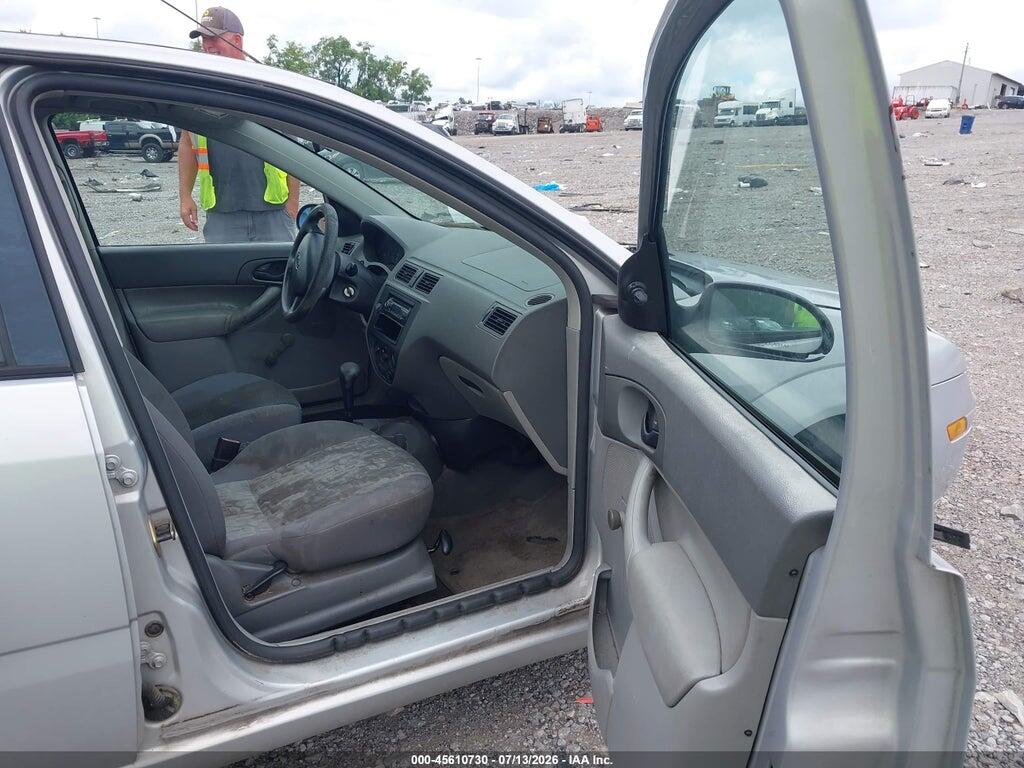 1FAFP34N35W198077 2005 FORD FOCUS photo no. 5