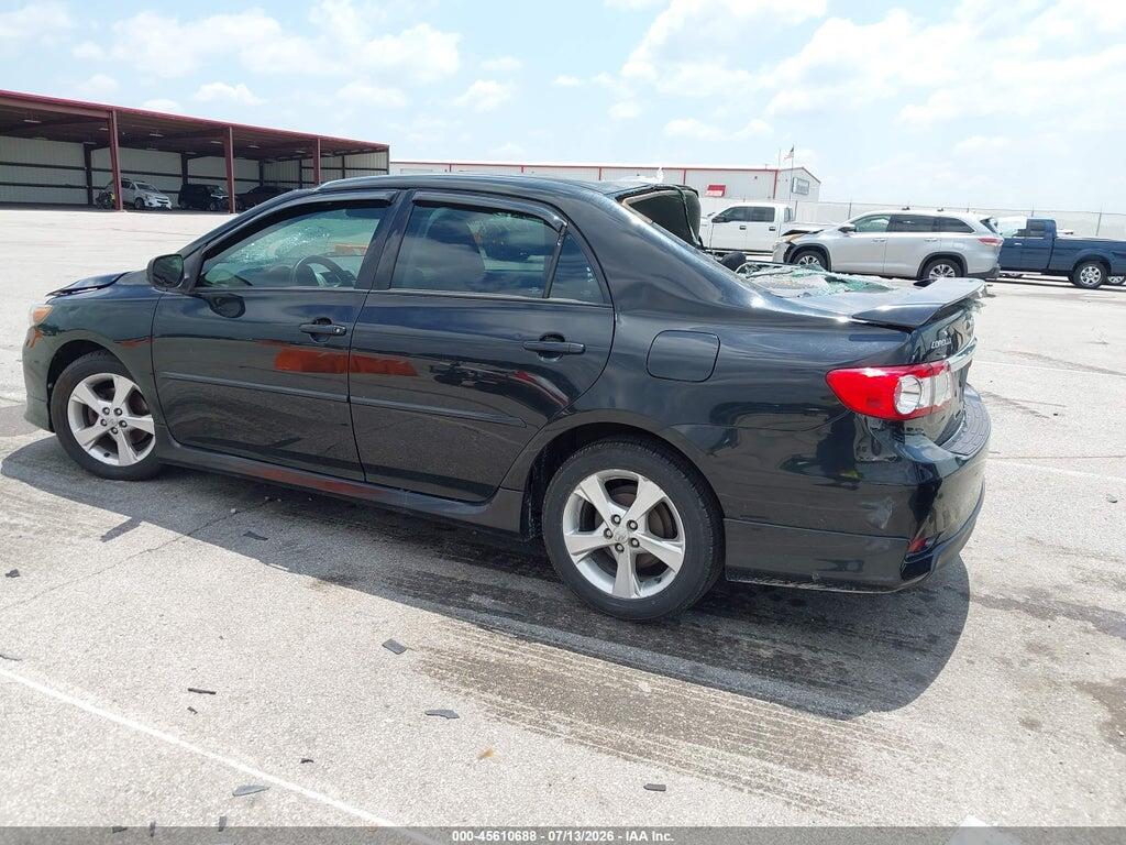2T1BU4EE3BC589417 2011 TOYOTA COROLLA photo no. 3