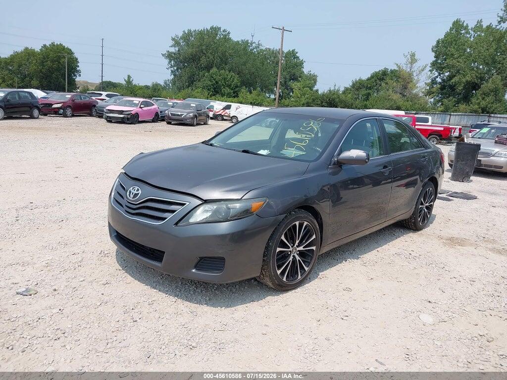4T1BF3EK2AU580036 2010 TOYOTA CAMRY photo no. 2
