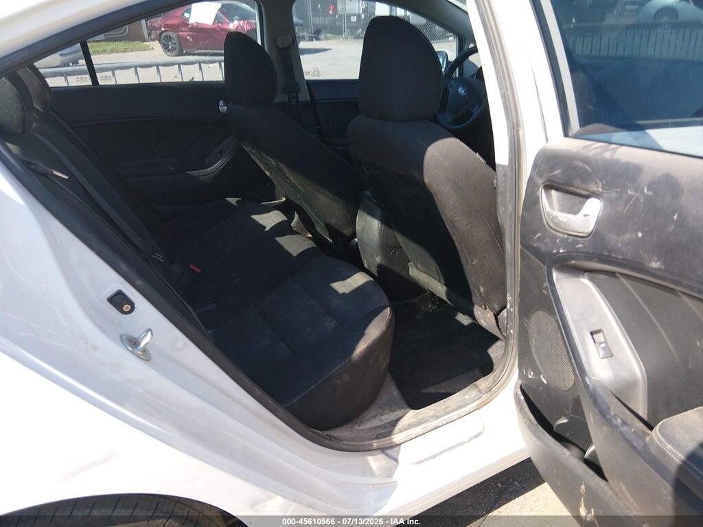 3KPFK4A72HE143669 2017 KIA FORTE photo no. 8