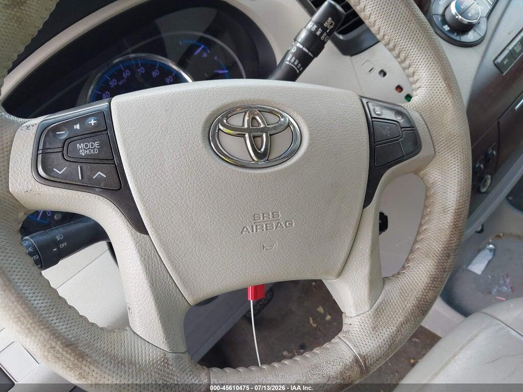 5TDYK3DC4DS374228 2013 TOYOTA SIENNA photo no. 12