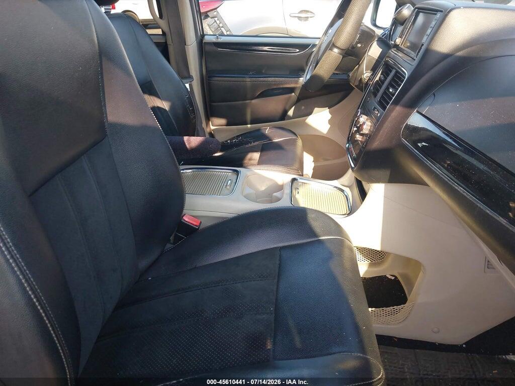 2C4RDGCG1HR740302 2017 DODGE GRAND CARAVAN photo no. 5