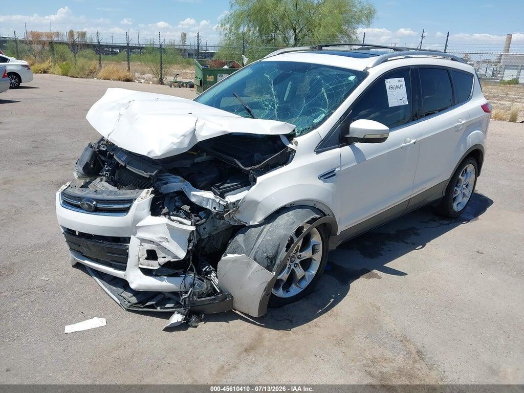 1FMCU0J99DUD39428 2013 FORD ESCAPE photo no. 2